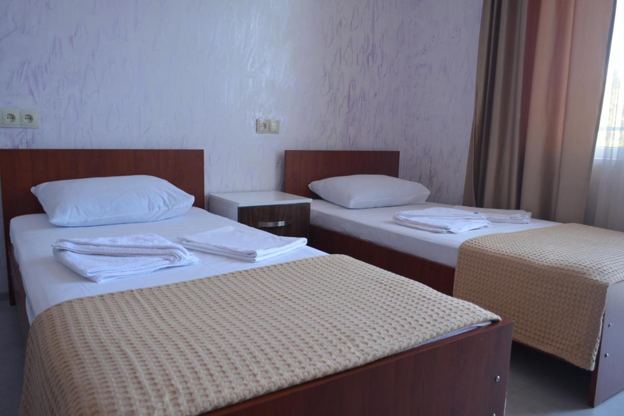 Hotel Niks 马钦加里 外观 照片