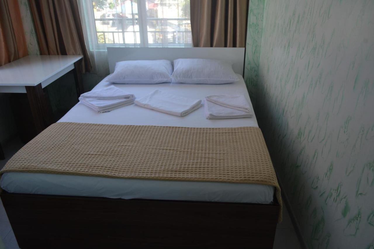Hotel Niks 马钦加里 外观 照片