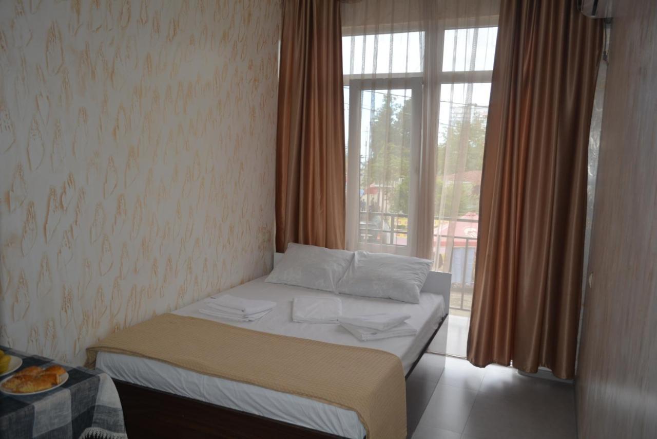 Hotel Niks 马钦加里 外观 照片