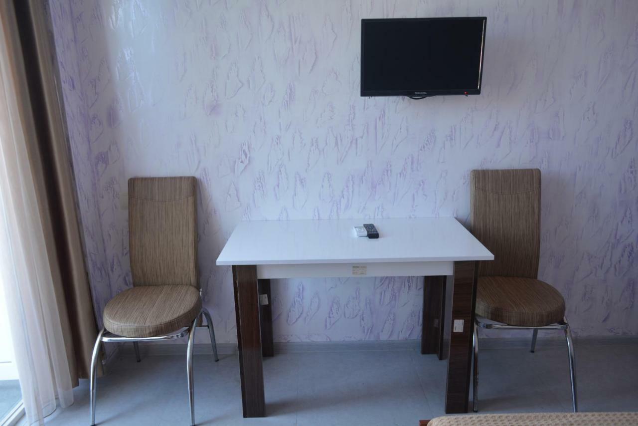 Hotel Niks 马钦加里 外观 照片